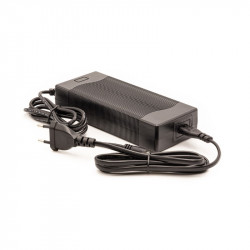 Caricabatteria 48V (XVE-1265460200) per Monopattino Elettrico SCRAMBLER CROSS-E SPORT